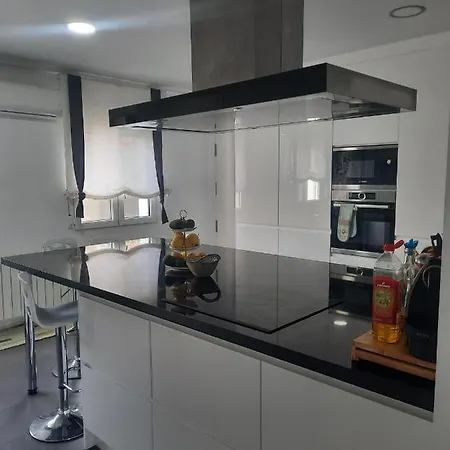 Blanca Villa *